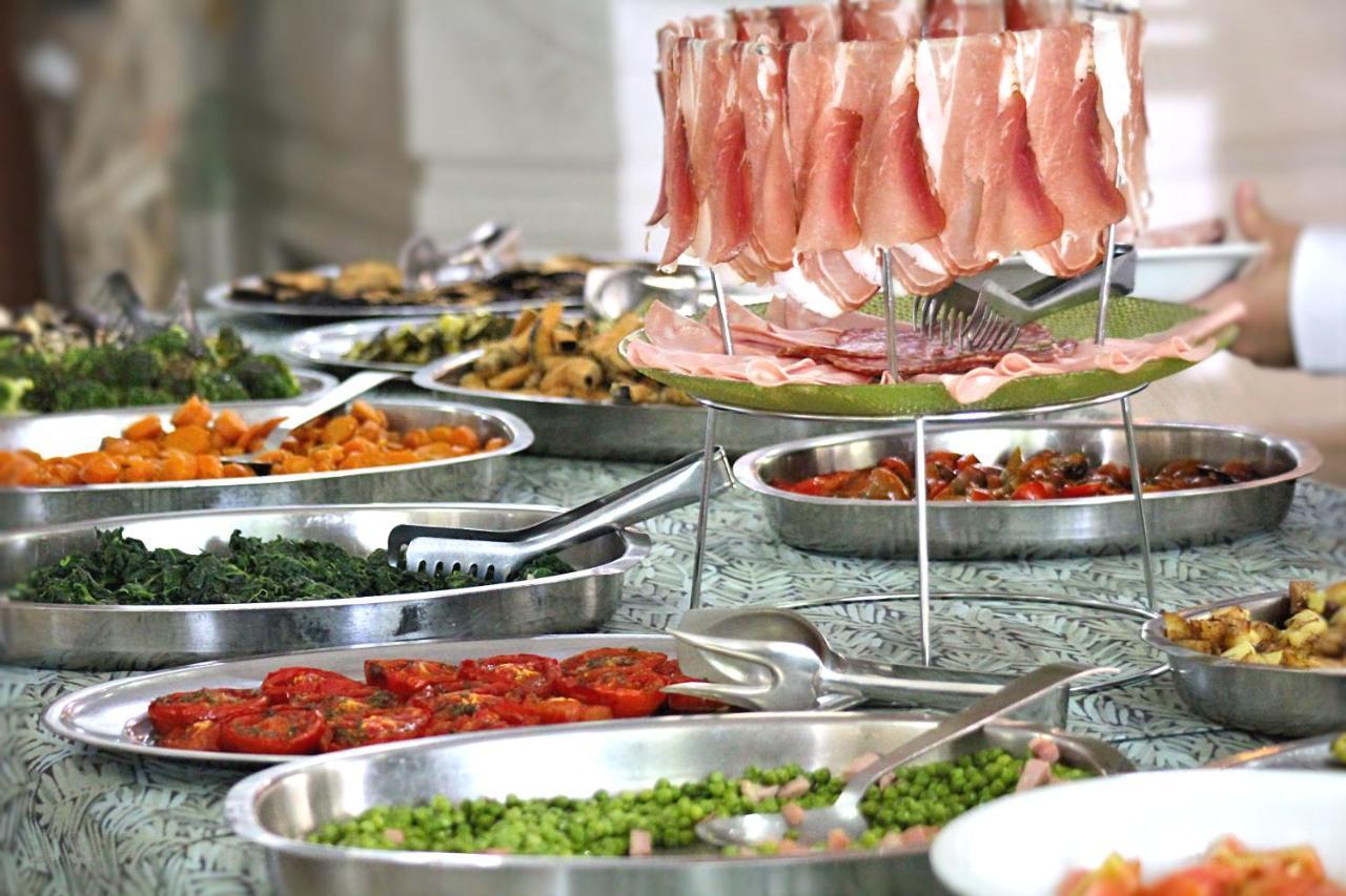 Hotel Pineta San Benedetto del Tronto Ngoại thất bức ảnh