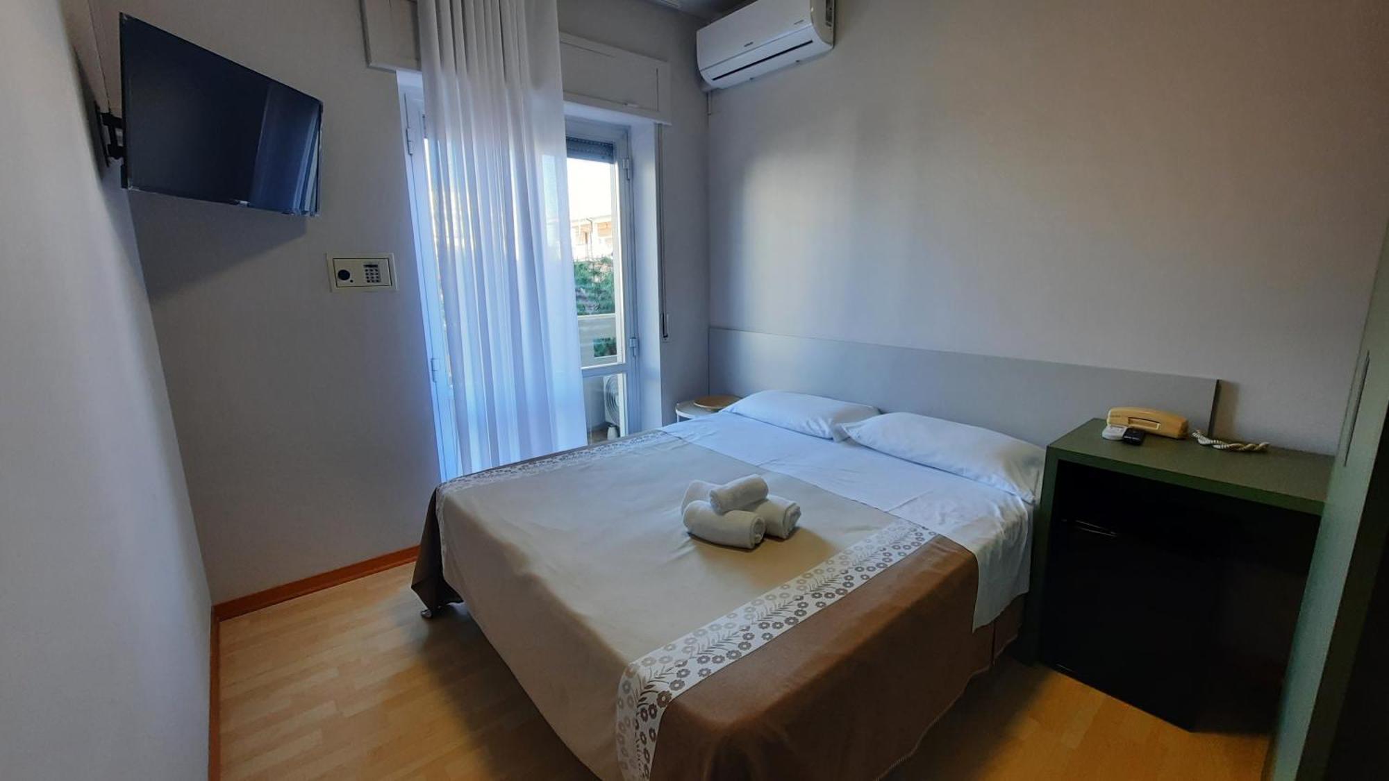 Hotel Pineta San Benedetto del Tronto Ngoại thất bức ảnh