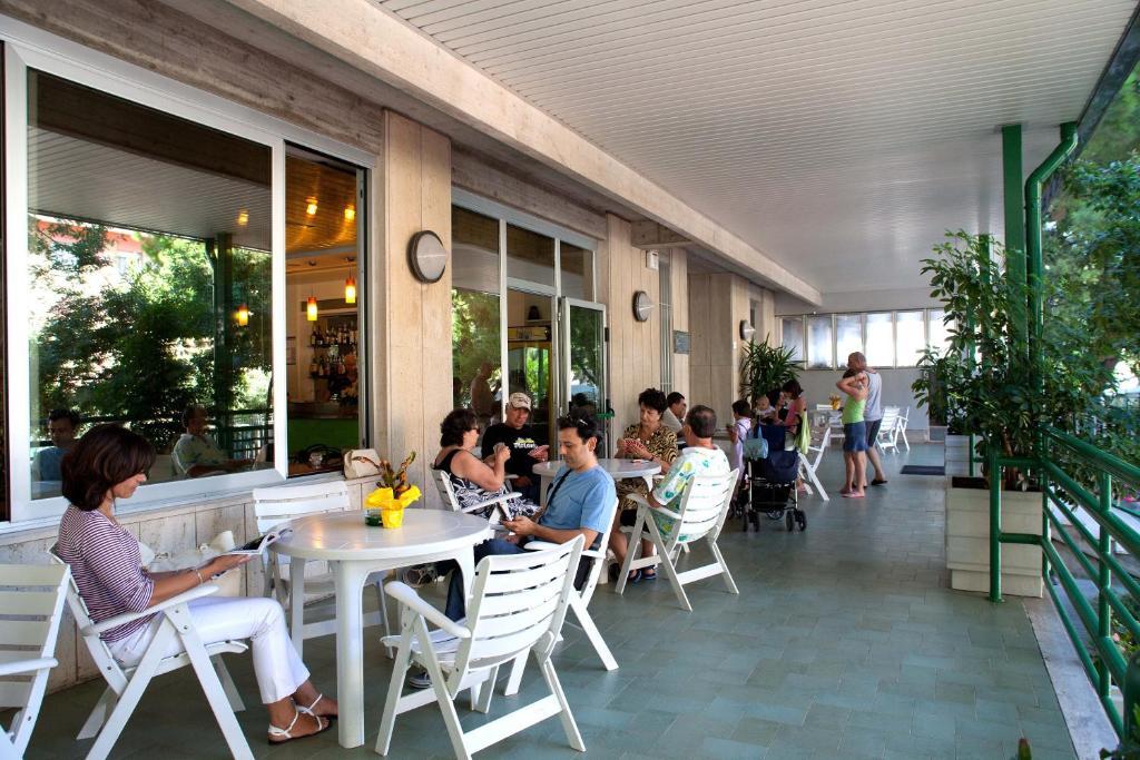 Hotel Pineta San Benedetto del Tronto Ngoại thất bức ảnh